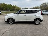 Used 2021 Kia Soul LX image 4