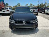 Used 2020 Volkswagen Tiguan SE image 2
