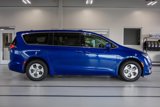 Used 2019 Chrysler Pacifica Touring Plus image 6