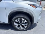 Used 2023 Nissan Rogue SV image 2