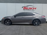 Used 2020 Toyota Camry image 3