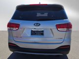 Used 2016 Kia Sorento EX image 4