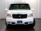 Used 2000 Cadillac Escalade 4WD image 3