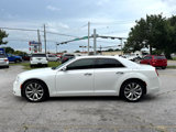 Used 2016 Chrysler 300 C image 4