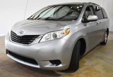 Used 2012 Toyota Sienna LE image 5