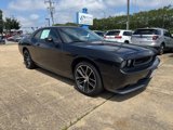 Used 2010 Dodge Challenger SE image 3