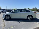 Used 2022 Toyota Corolla LE image 4