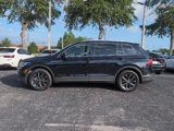 Used 2022 Volkswagen Tiguan SE image 3