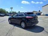Used 2023 Ford Edge SEL image 5