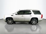 Used 2011 Cadillac Escalade Premium image 4
