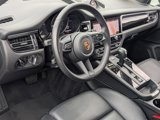Certified 2024 Porsche Macan image 4