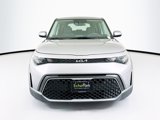 Used 2023 Kia Soul LX w/ LX Technology Package image 2