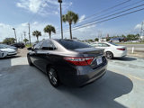 Used 2016 Toyota Camry SE image 5