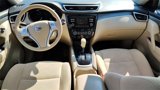 Used 2015 Nissan Rogue SV image 2