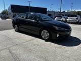 Used 2019 Hyundai Elantra SEL image 2