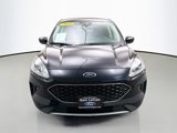Used 2021 Ford Escape SE image 2