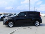Used 2022 Kia Soul LX w/ Technology Package image 2