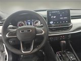 Used 2024 Jeep Compass Latitude image 2