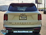 Used 2023 Kia Sorento SX image 4