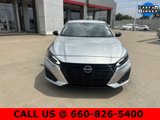 Used 2024 Nissan Altima 2.5 SV image 2