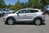 Used 2019 Hyundai Tucson SE image 2