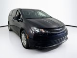 Used 2018 Chrysler Pacifica L image 3