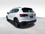 Certified 2022 Volkswagen Taos S image 5