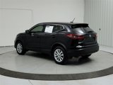Used 2022 Nissan Rogue Sport S image 6