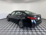 Used 2023 Nissan Altima 2.5 SV image 5