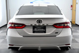 Used 2023 Toyota Camry SE image 3