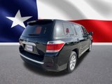 Used 2013 Toyota Highlander FWD image 3