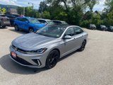 Used 2025 Volkswagen Jetta SE image 3
