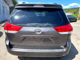 Used 2011 Toyota Sienna XLE image 4