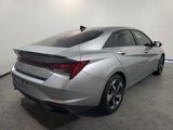 Used 2022 Hyundai Elantra SEL w/ Convenience + Premium Package image 6