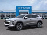 New 2025 Chevrolet Trax LT w/ LT Convenience Package image 2