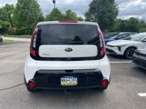 Used 2016 Kia Soul + image 4