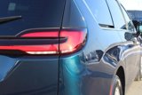 New 2025 Chrysler Pacifica Select image 5