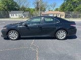 Used 2019 Toyota Camry LE image 2