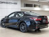 Used 2022 Toyota Camry SE image 3