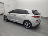 Used 2018 Hyundai Elantra GT image 3