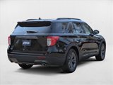 Used 2021 Ford Explorer XLT w/ Equipment Group 202A image 5