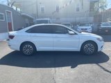 Used 2019 Volkswagen Jetta SE image 3