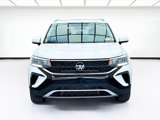 Used 2022 Volkswagen Taos SE image 2