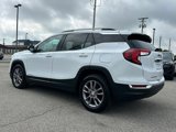 Used 2023 GMC Terrain SLT image 5