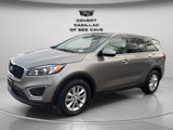 Used 2017 Kia Sorento LX image 4