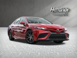 Used 2022 Toyota Camry SE image 2