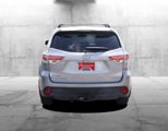 Used 2015 Toyota Highlander LE image 6