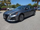 Used 2024 Nissan Altima 2.5 SV image 2