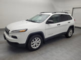 Used 2016 Jeep Cherokee Sport image 2
