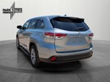 Used 2015 Toyota Highlander Plus image 5